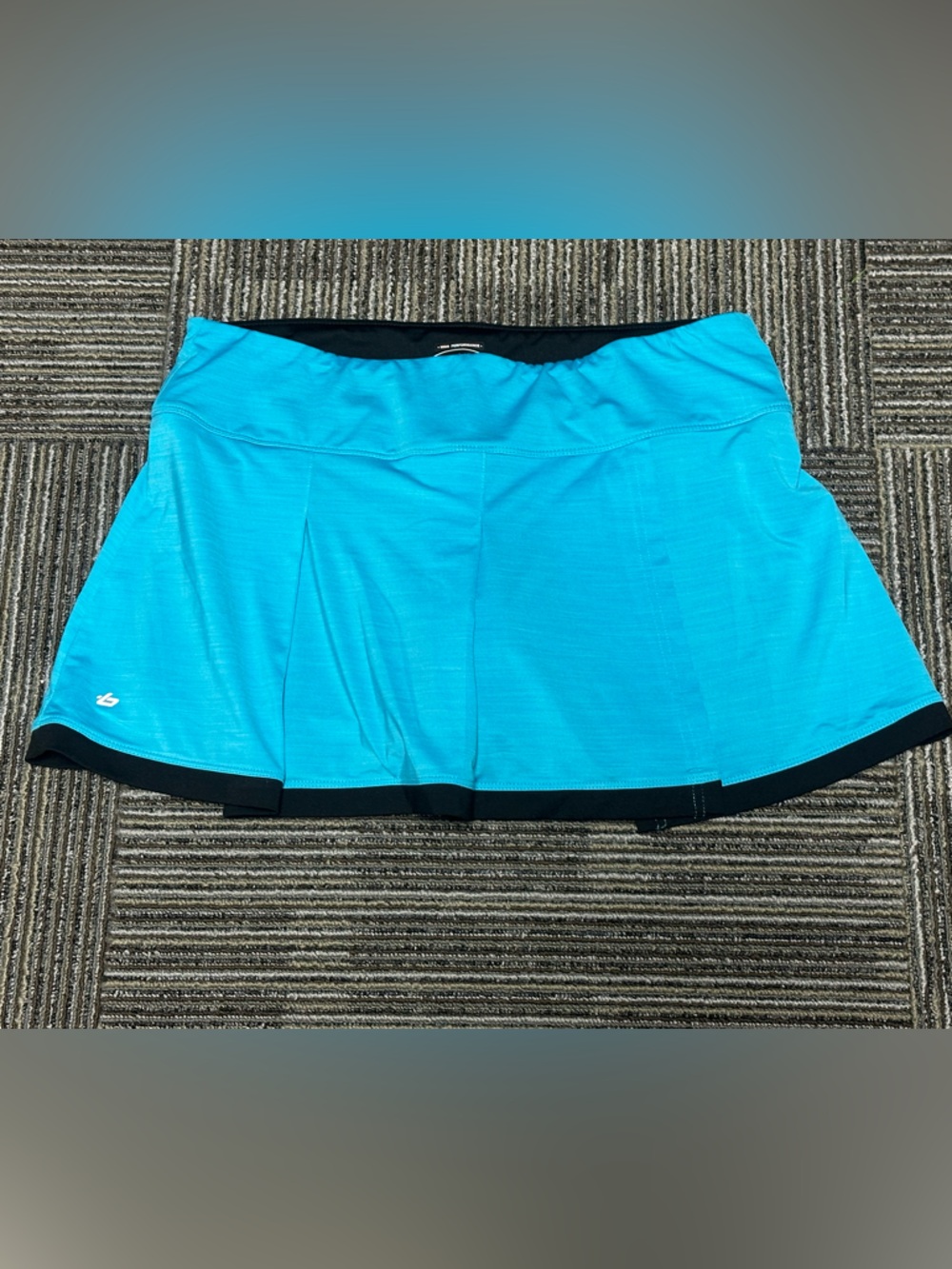 Women’s large high performance BOLLE skort great for Pickleball tennis golf